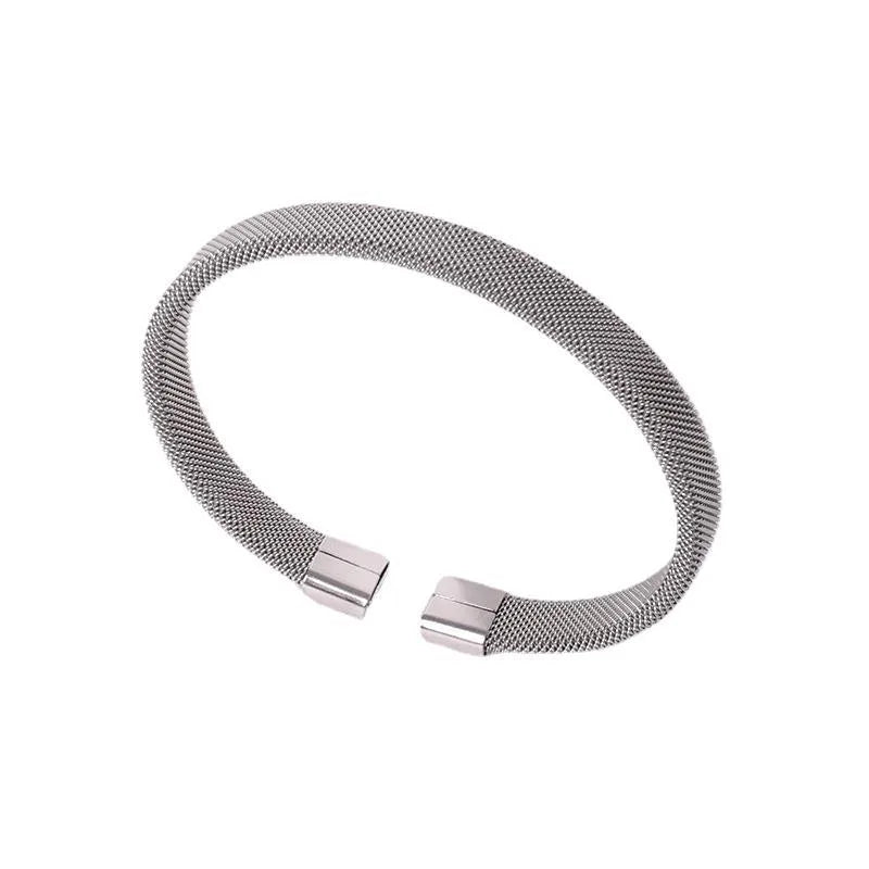 Bangle plateada ajustable