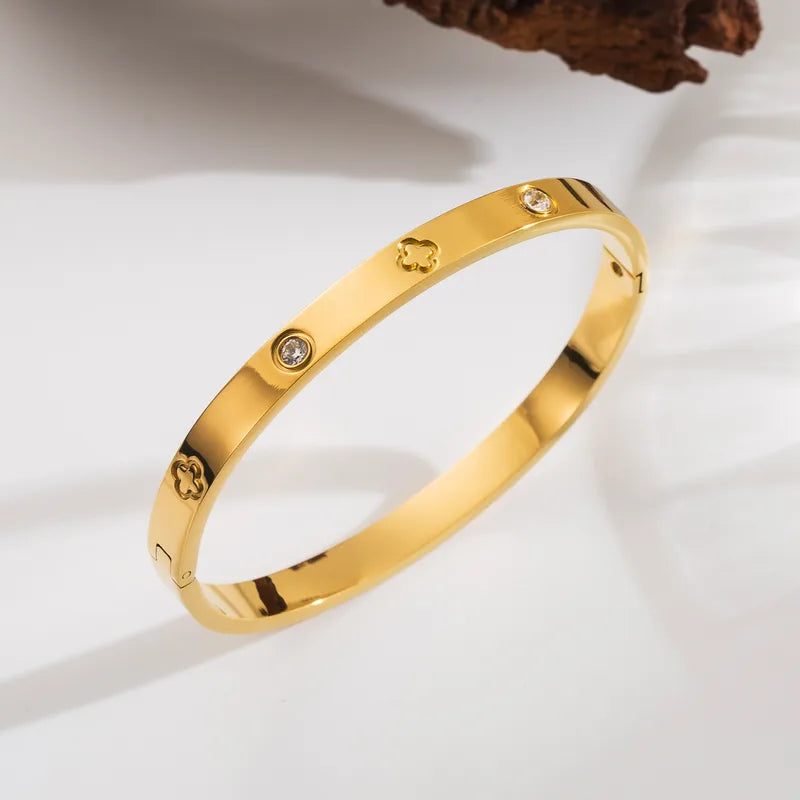 Bangle trebol con brillos