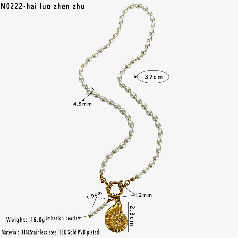 Collar perlas y conchita