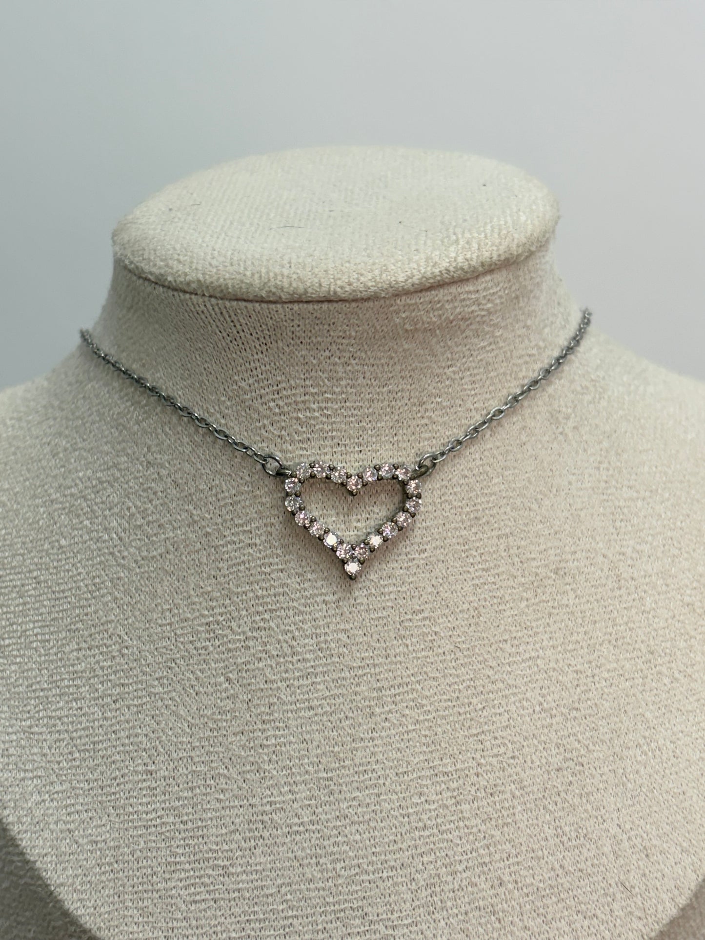 Collar corazon diamantes