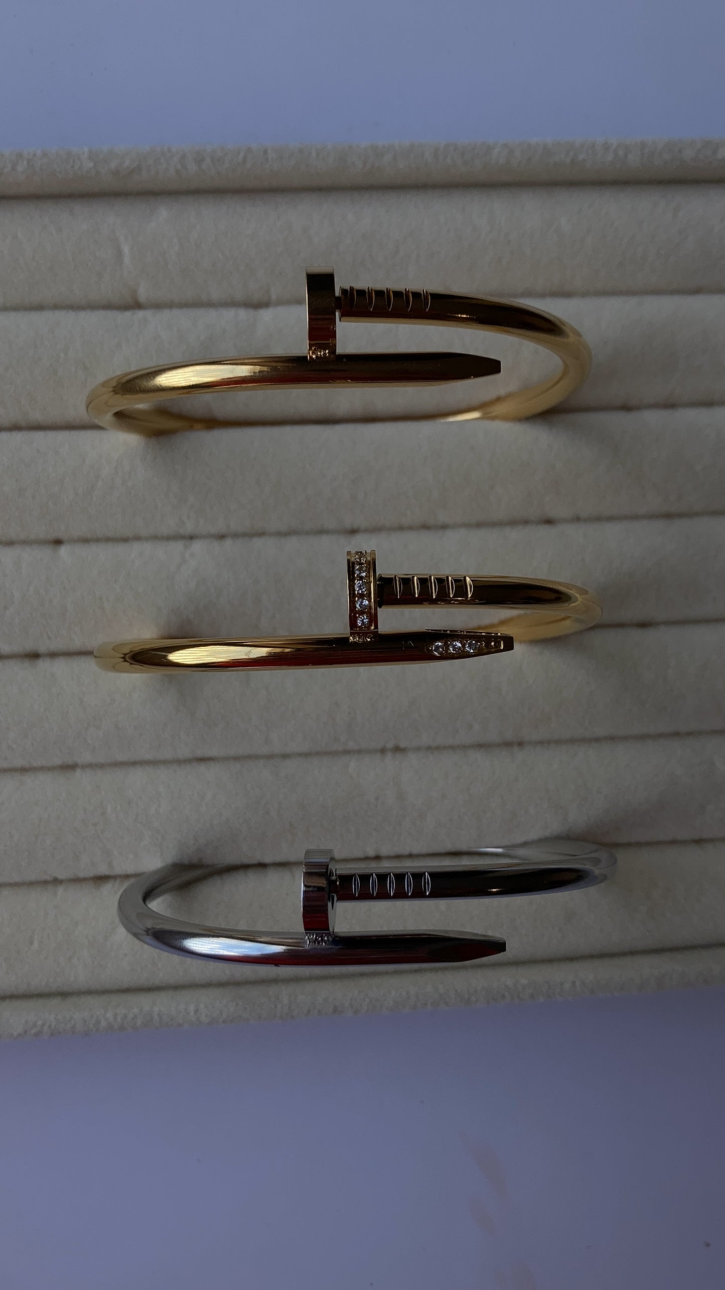 Pulseras clavo