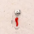 Charm colgante plateado chile rojo
