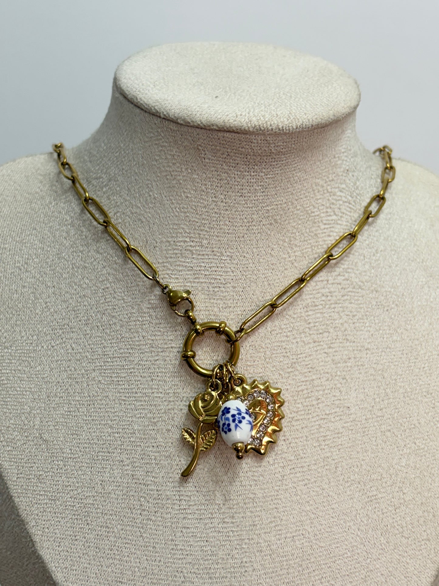 Collar charms corazon