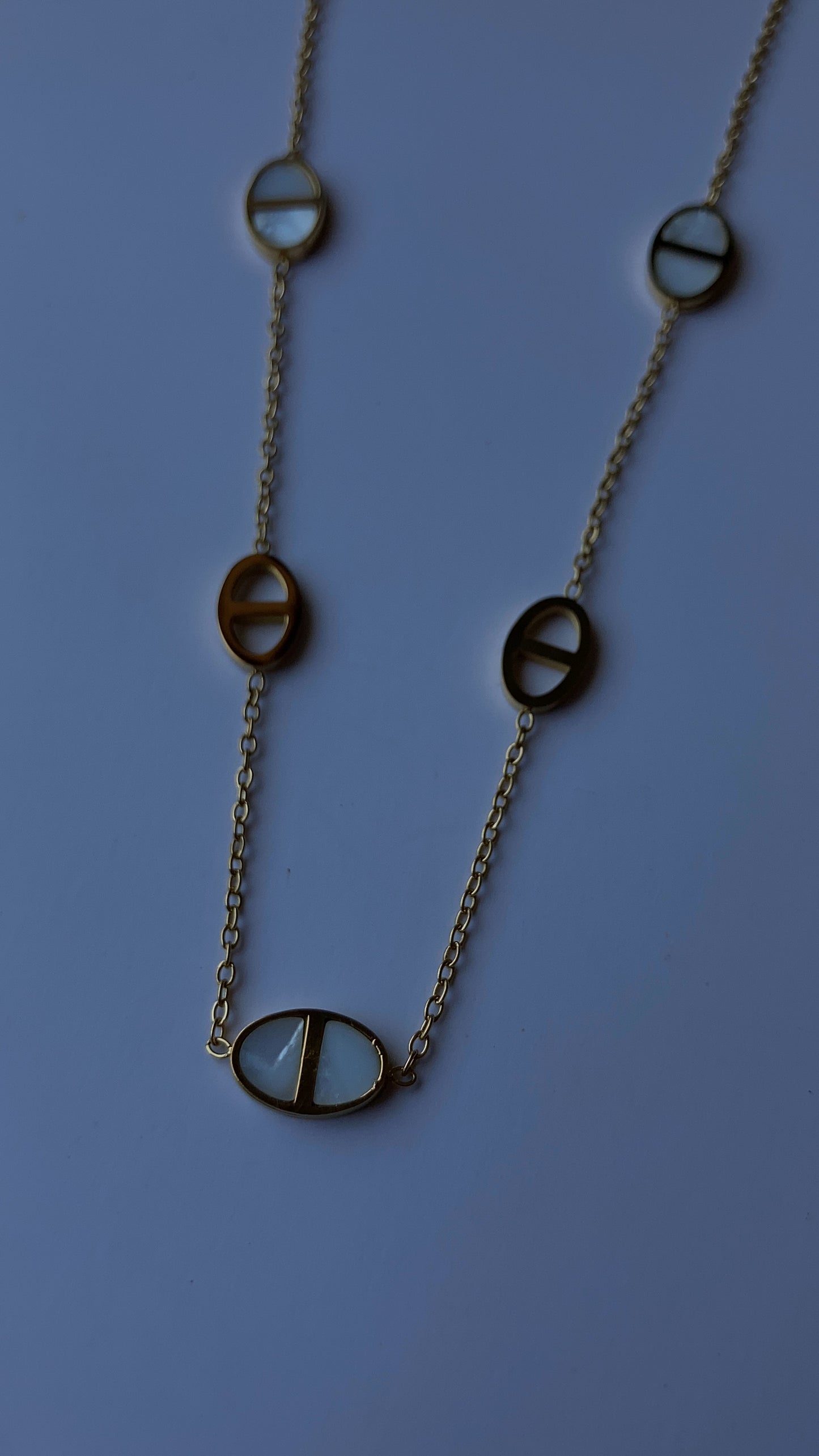Choker y Aretes Cardi
