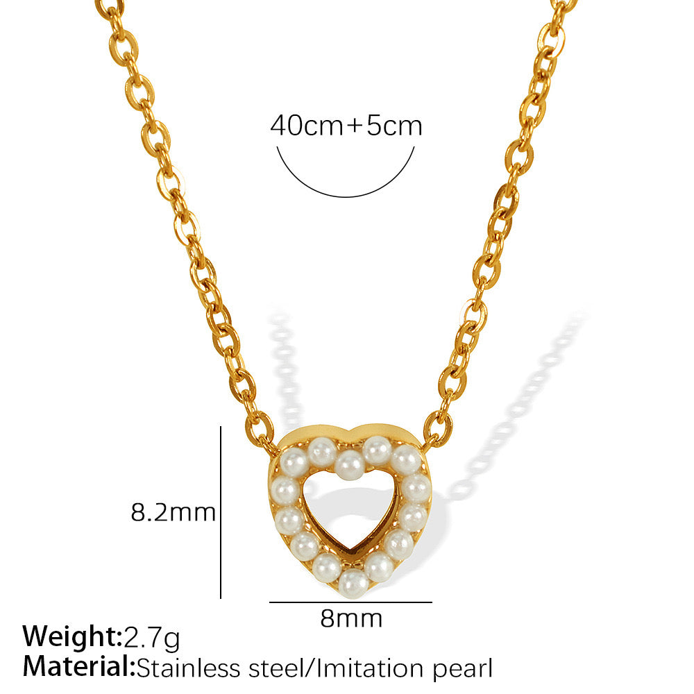 Collar corazon de perlitas