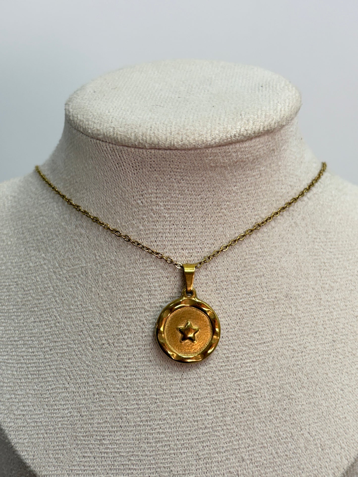 Collar estrella