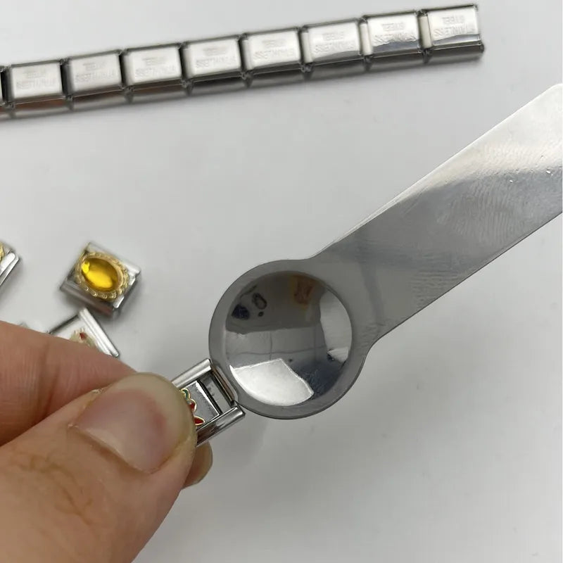 Llave magica para charms