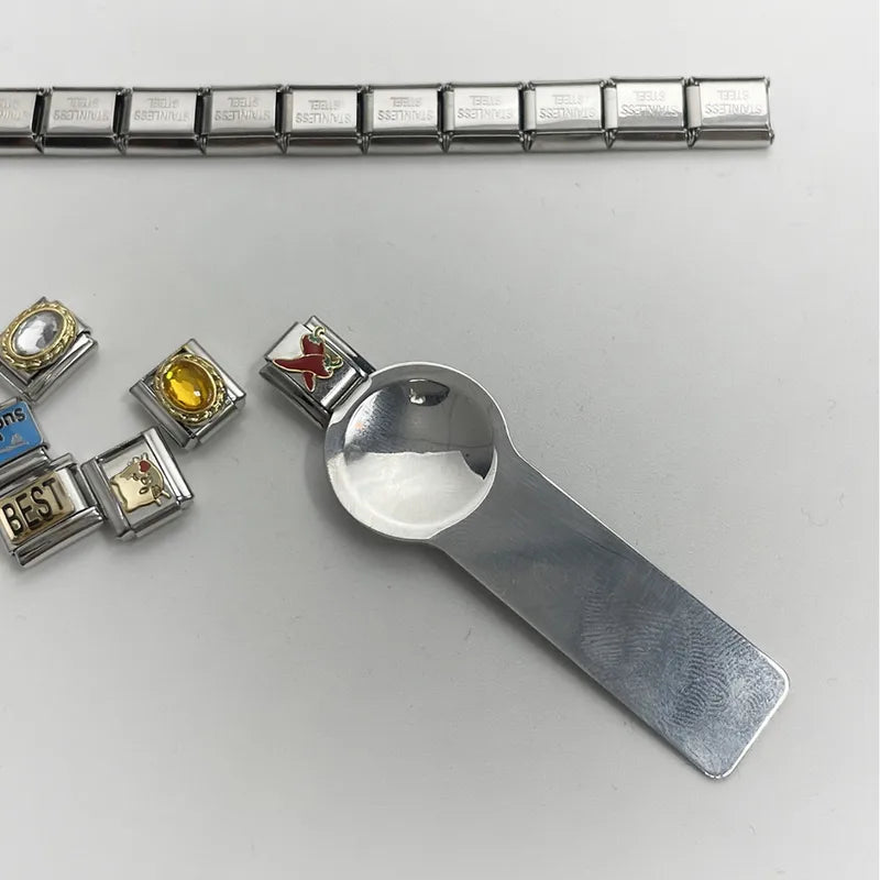 Llave magica para charms