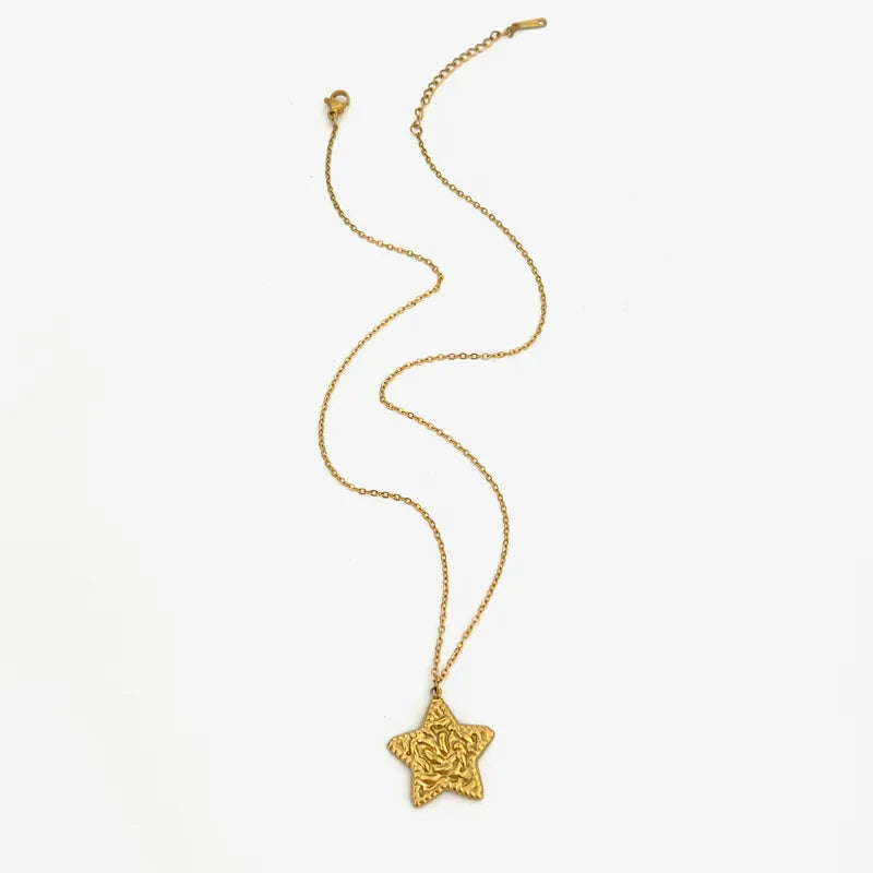 Collar estrella dorada