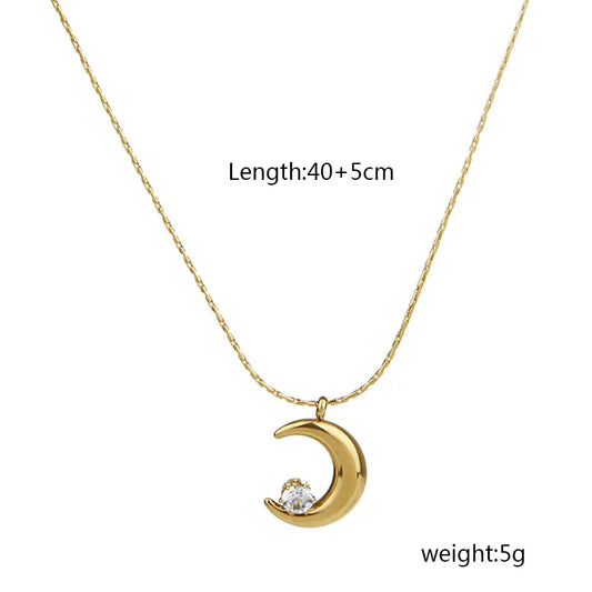Collar luna dorado
