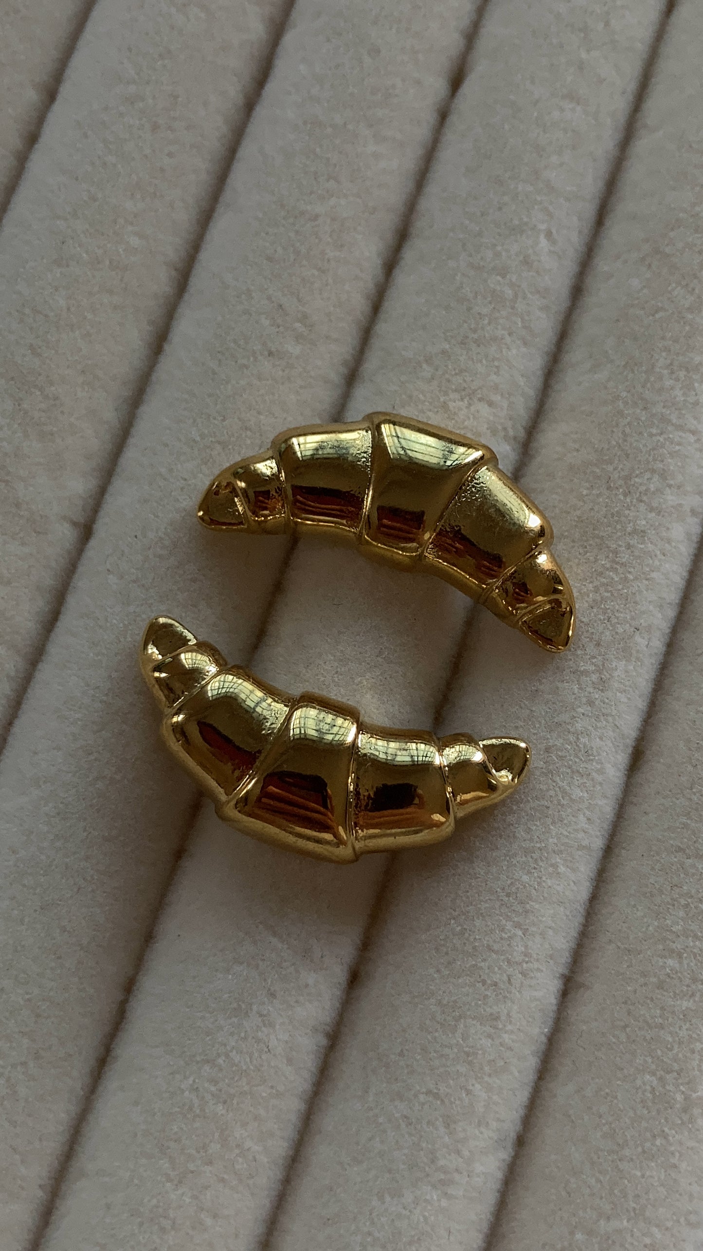 Aretes Croissant