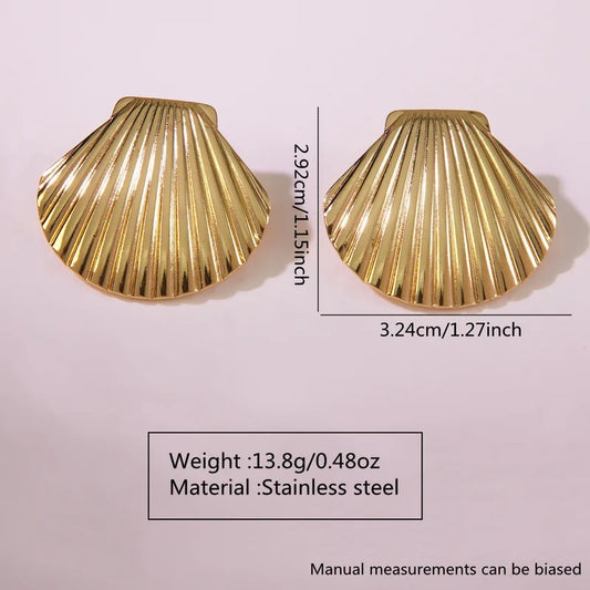 Aretes concha chunky dorados