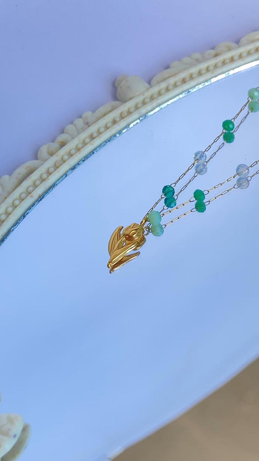 Collar tulipan verde